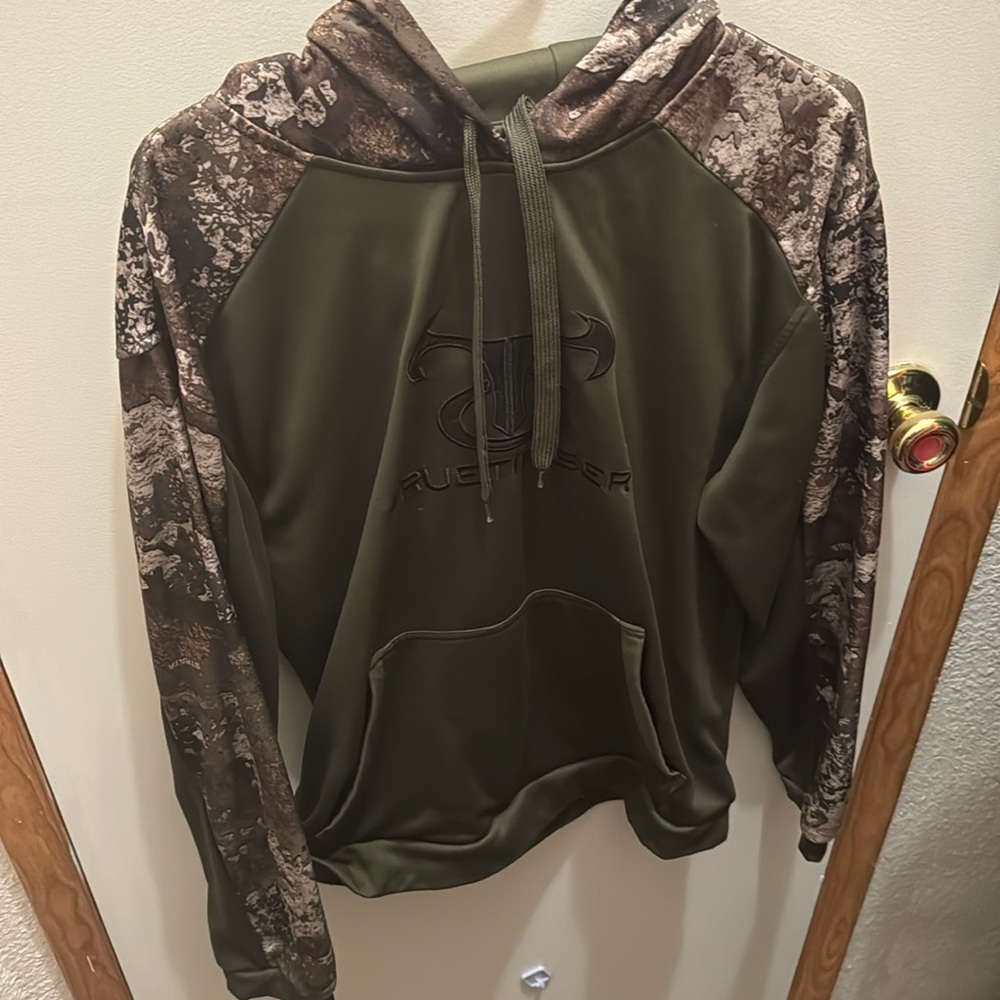 camo hoodie